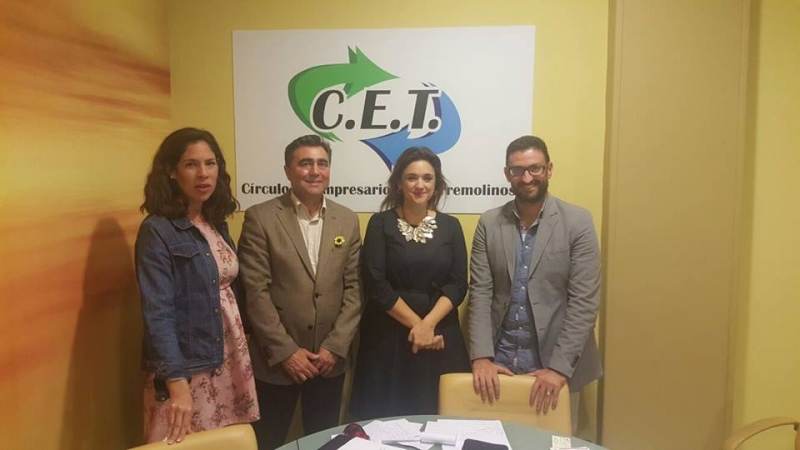 foto-reunión-Margarita del Cid